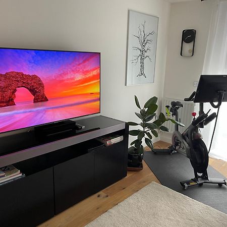 Peloton Organic Health Apartment In Angel, Old Street, Islington London Exteriör bild