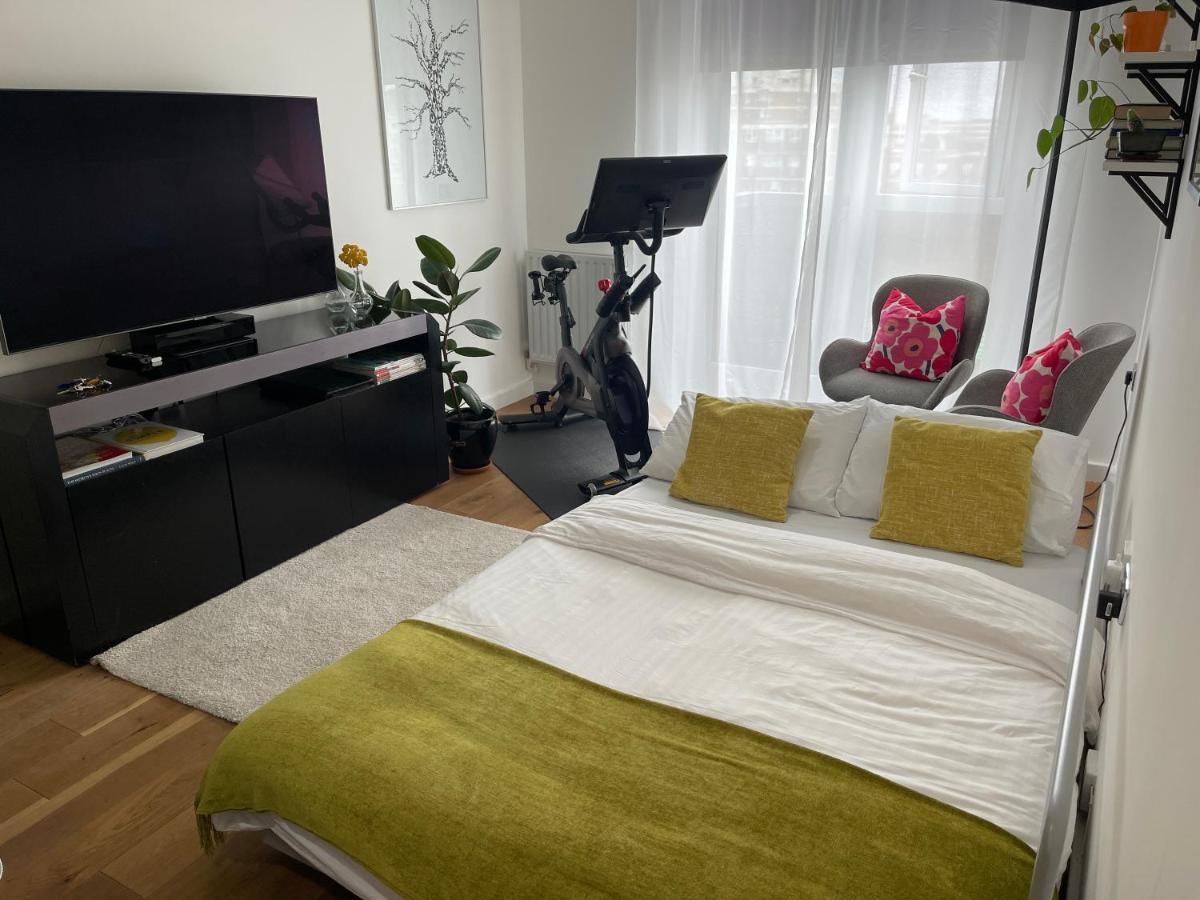 Peloton Organic Health Apartment In Angel, Old Street, Islington London Exteriör bild